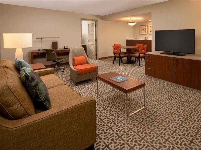 Doubletree Suites By Hilton Seattle Airport/Southcenter Таквила Экстерьер фото